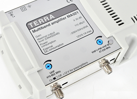Усилитель ТВ сигнала  Terra MA 021 антенный 2 входа, 30 dB